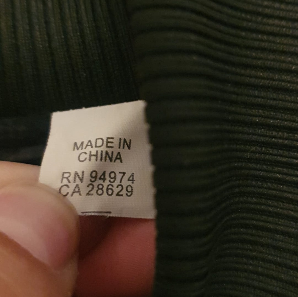 Undefeated Jacket Size: Small - Picture 3 of 6